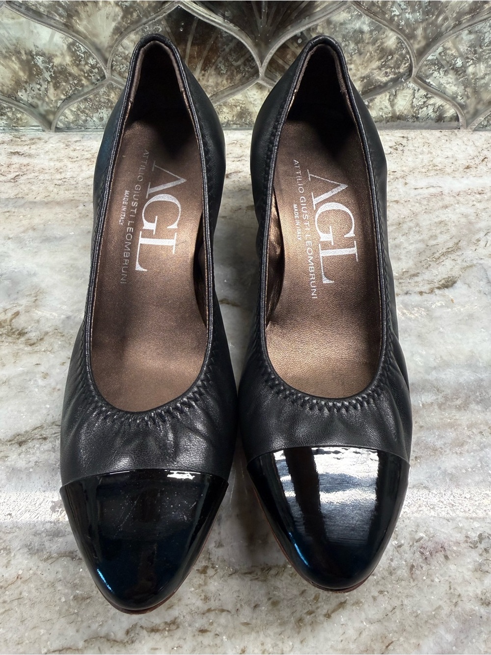 AGL Spirit Cap Toe Pumps Black Patent Leather Block Heel Italian Designer Sz 7